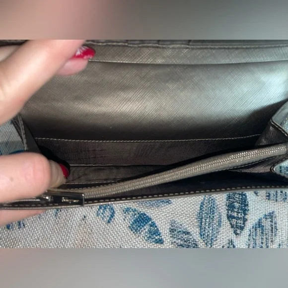 EUC, Salvatore Ferragamo, Gancini-Buckle, Gray/Silver Leather Long Wallet